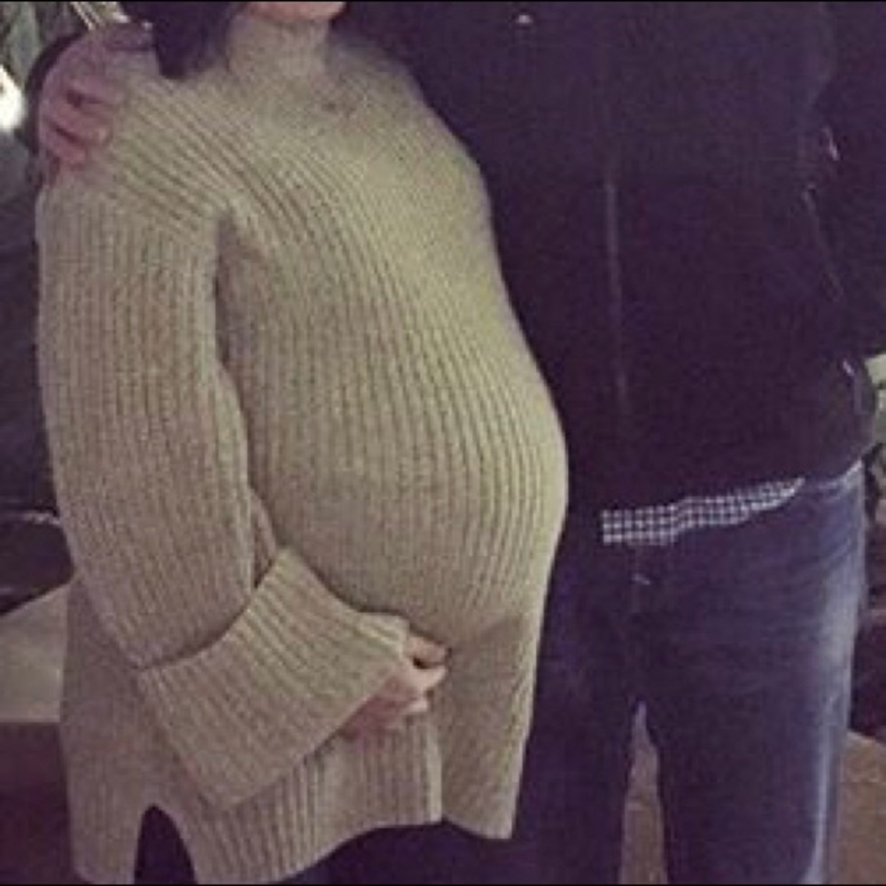 Maternity Sweater from Isabel Maternity, Size M